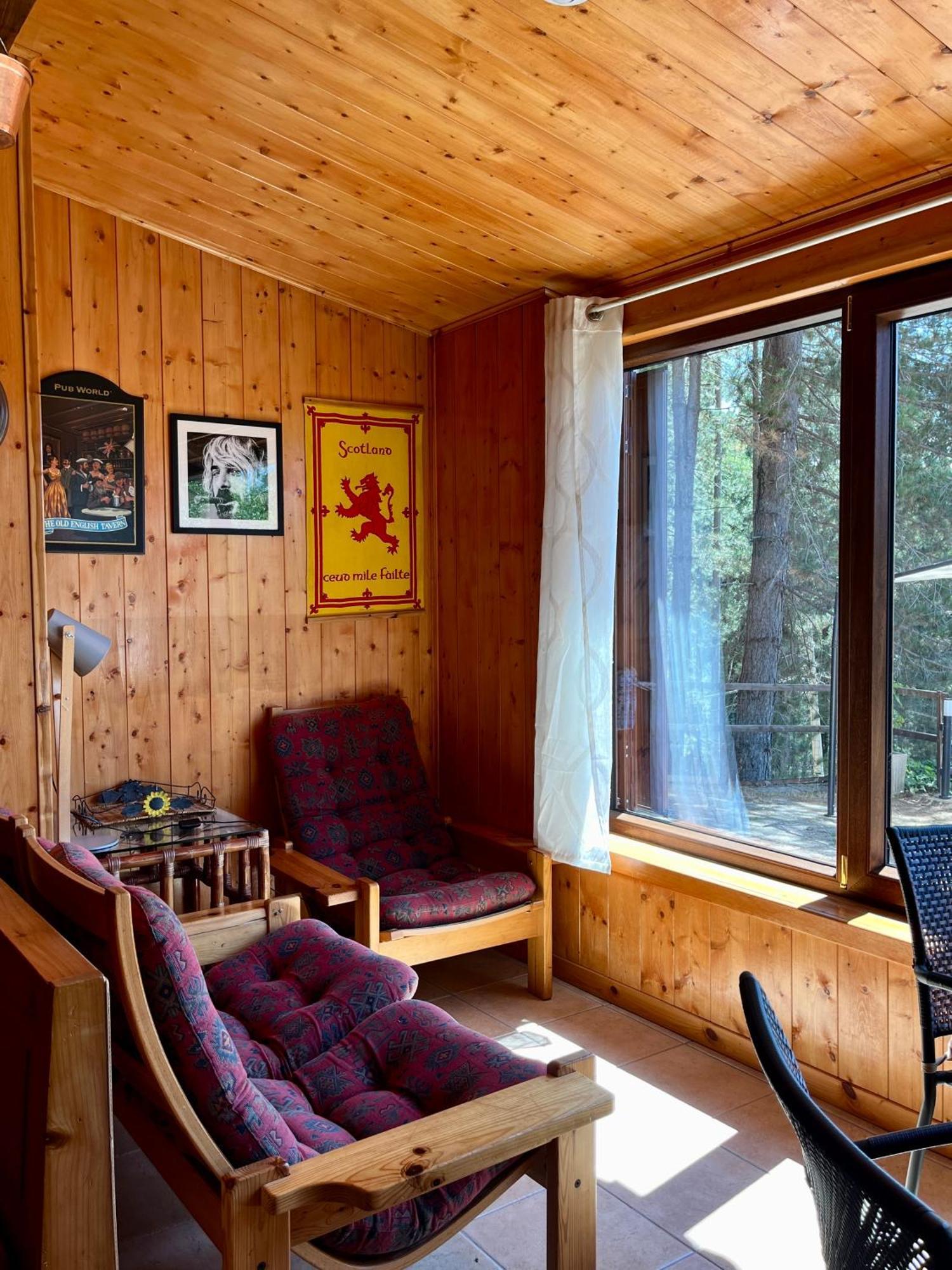 Chalet Natura La Taverna Dei 3 Porcellini Cavaliere  Extérieur photo