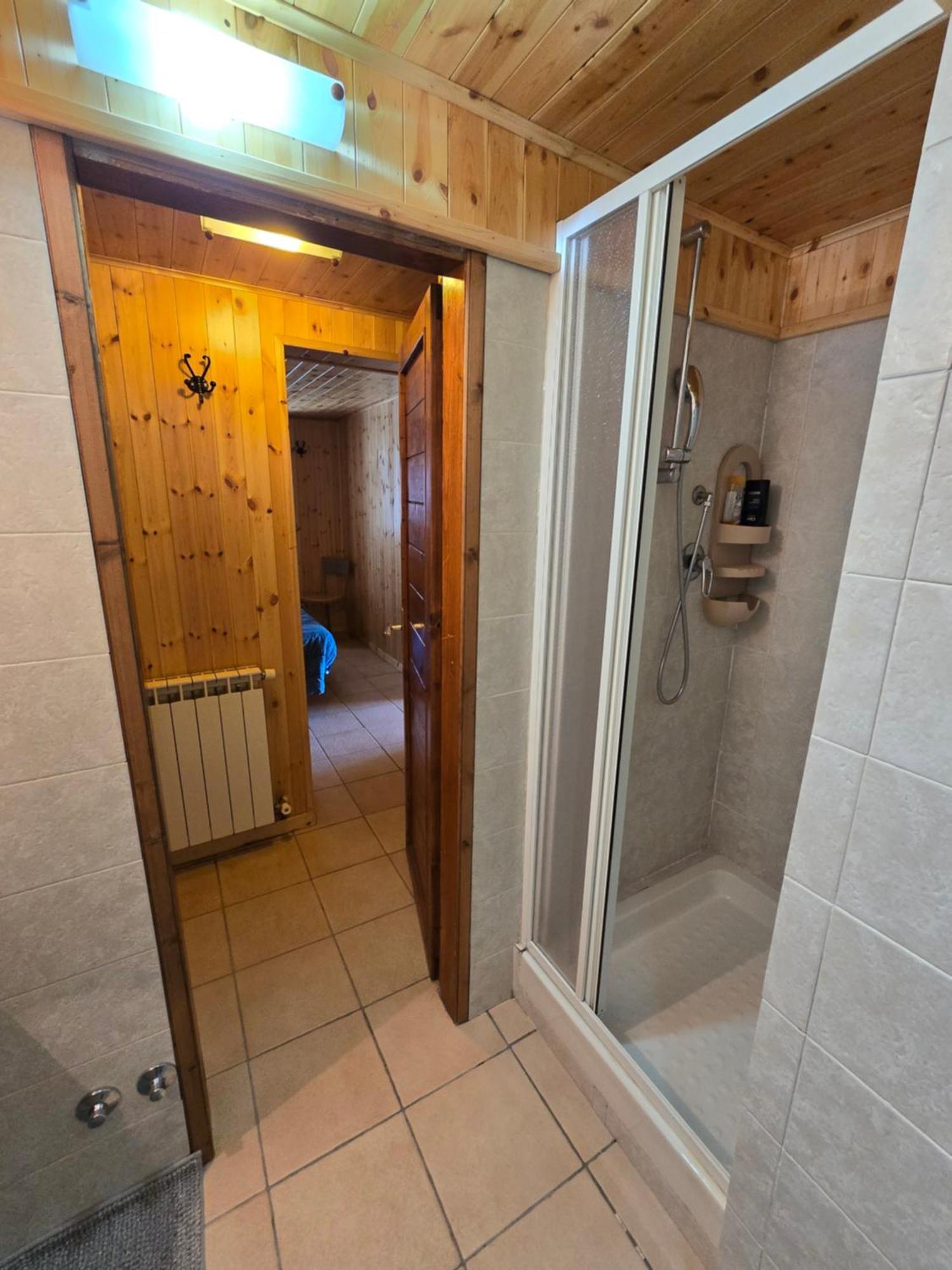 Chalet Natura La Taverna Dei 3 Porcellini Cavaliere  Extérieur photo